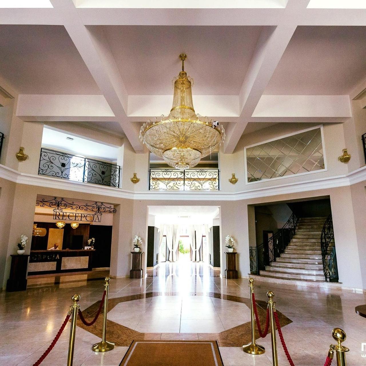 Hotel Rozdroze Nieborów Exterior foto